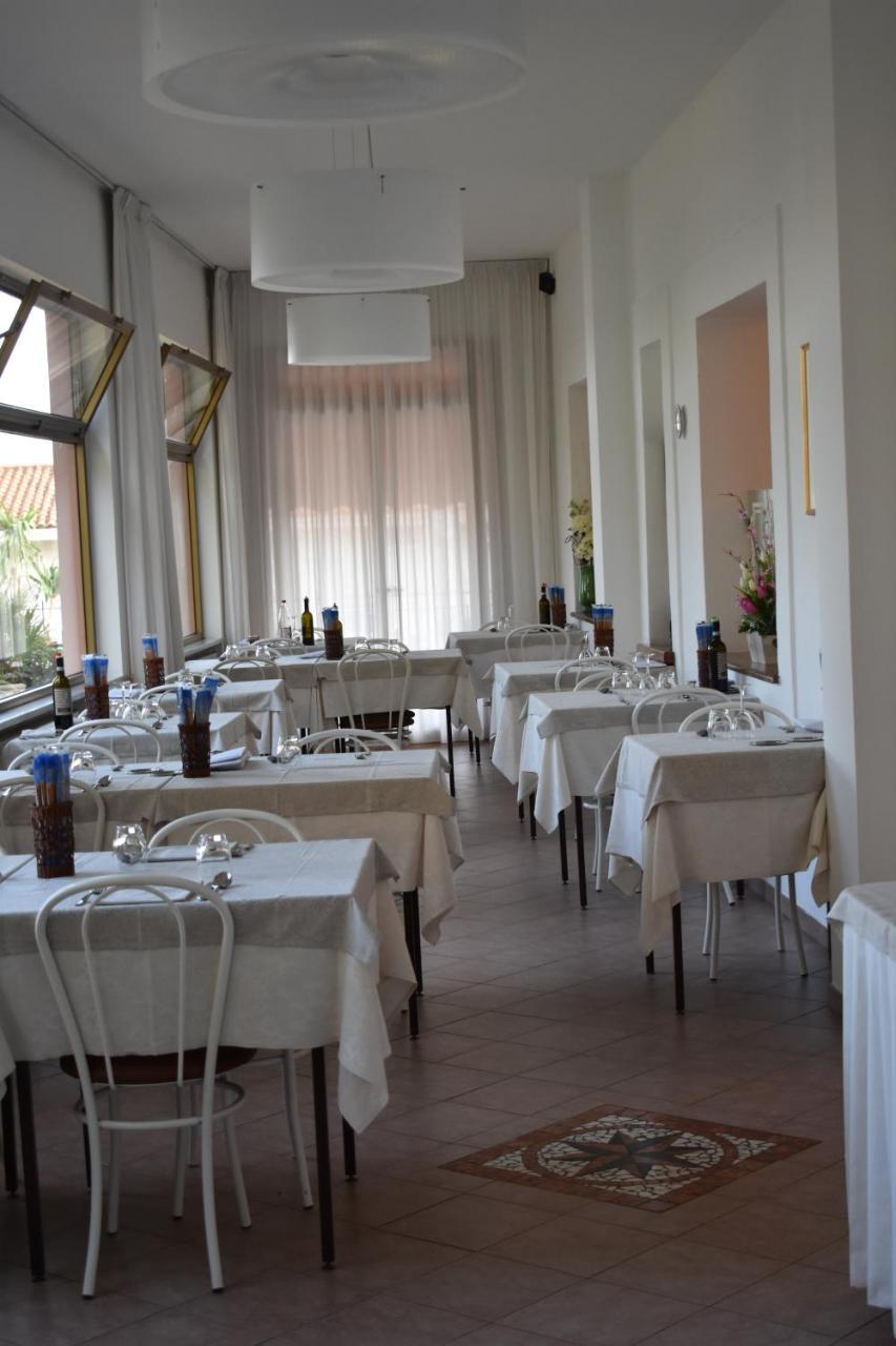 Hotel Garden Marina dʼMarina dʼAndora Εξωτερικό φωτογραφία